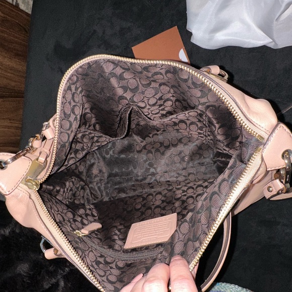 Light Pink Leather Coach Satchel Purse - Picture 5 of 6